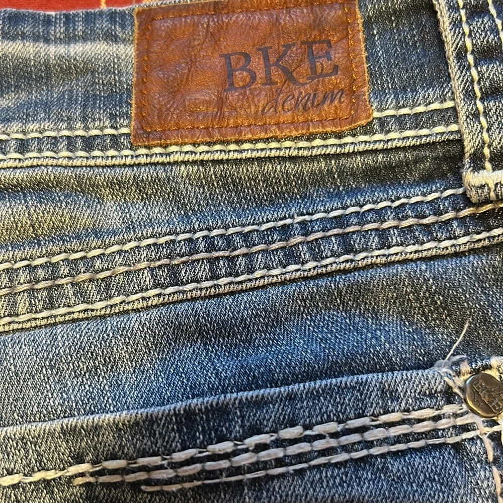 BKE denim Stella 27 X 33 1/2 Bootcut 5 Pocket Distressed Jeans EUC Worn Once Vtg - Picture 13 of 13
